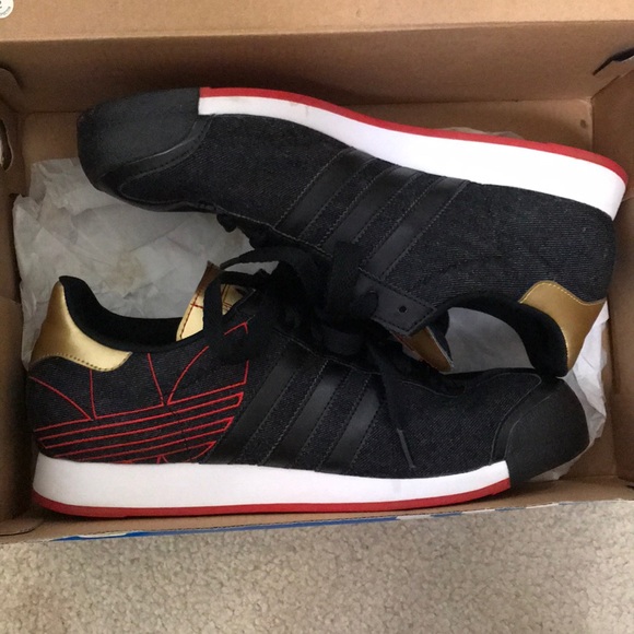 adidas Other - Adidas men size 9.5